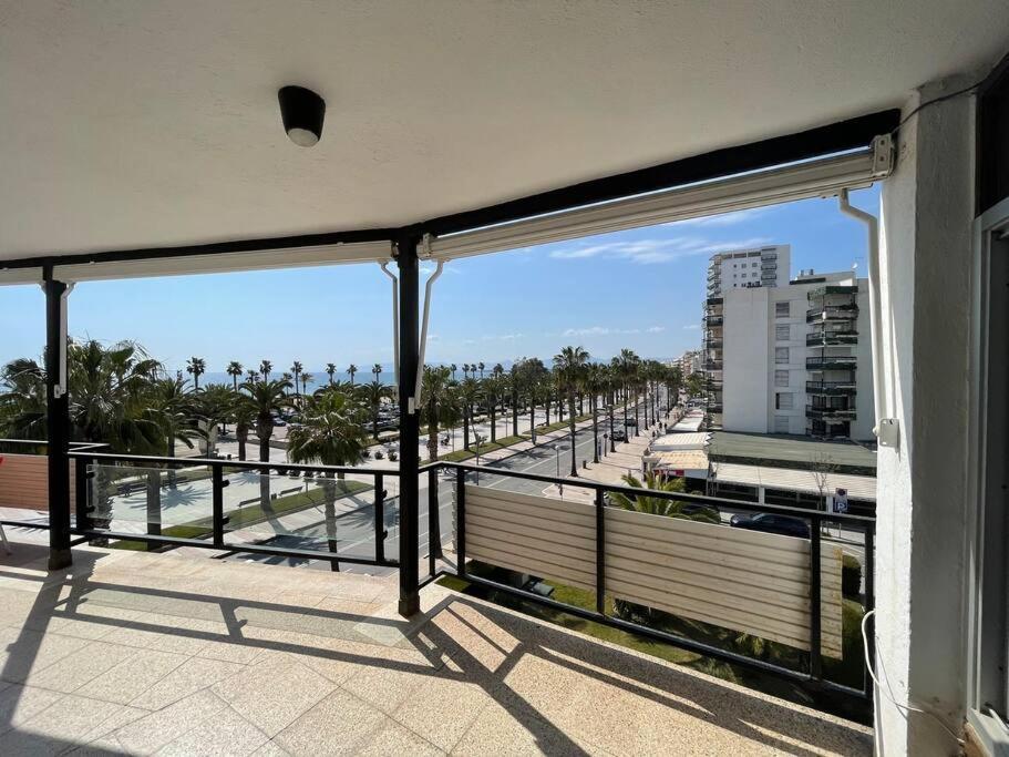 Apartamento En Primera Linea De Mar De סאלו מראה חיצוני תמונה